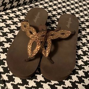 Women’s sandals